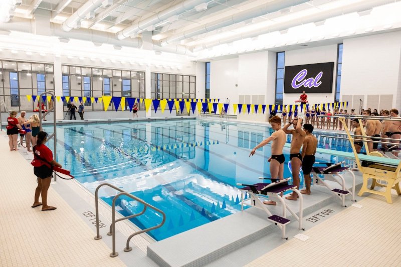 Cal Community Center Swimming